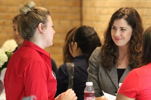 University of St. Thomas - Houston economics students discuss career options