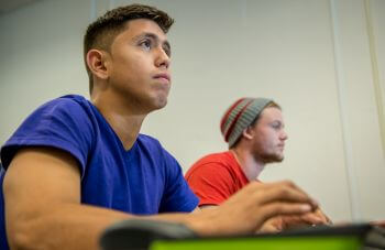 Psychology majors gain experience in internships through University of St. Thomas - Houston
