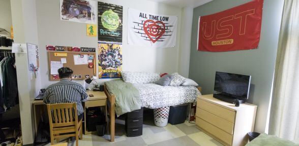 Guinan Hall (freshmen)