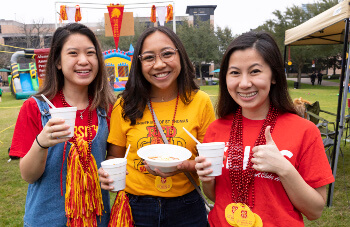 Students at University of St. Thomas - Houston event on campus