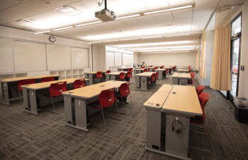 University of St. Thomas - Houston classroom in Center for Science and Health Professions