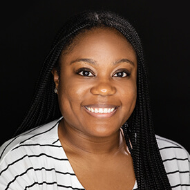 LaTyrah Dillard, Cashier