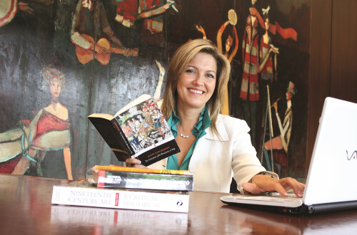500X330 – MLA student.jpg 