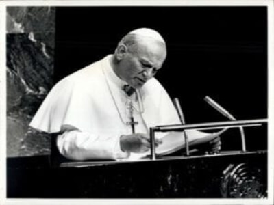JPII Pope 400x300