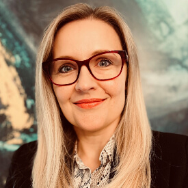 Mrs. Malgorzata Bujak