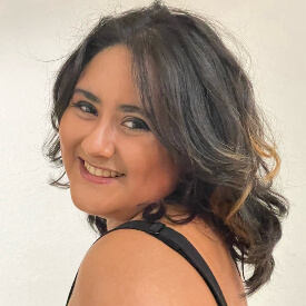 Elizabeth Laureano