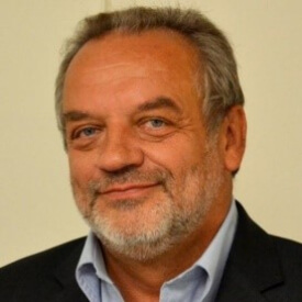 Dr. Igor Kosacki