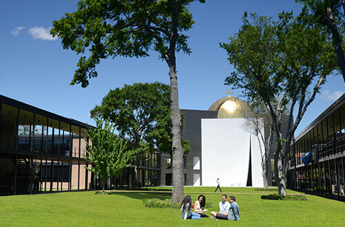 UST Chapel Lawn